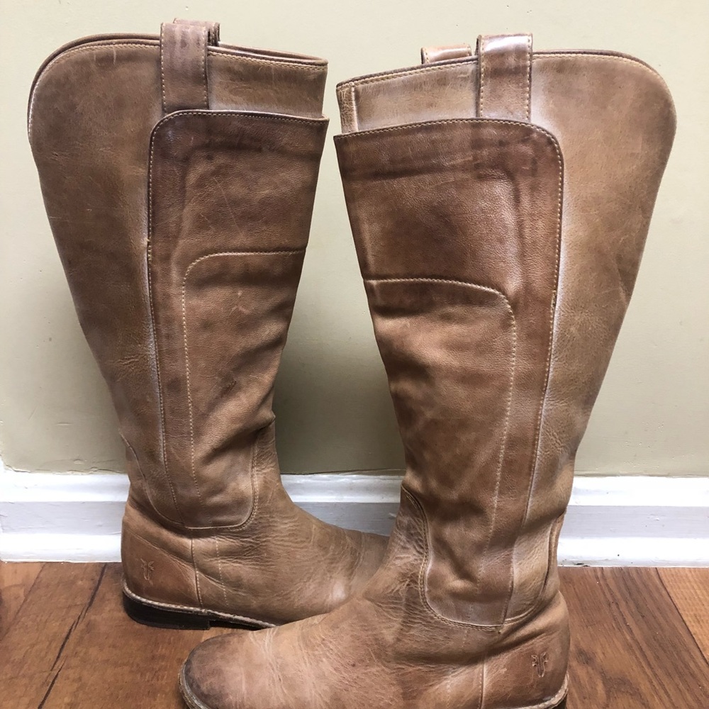 Size 8 Frye Boots Worn a couple of times